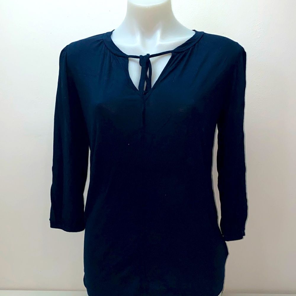 🔥 Gap top women’s  size small P New  navy blue